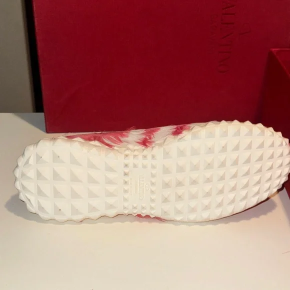 $1,795  NEW Valentino Garavani Goose Feather Zip-Up Sneakers (37 EU)  NIB - Picture 7 of 10